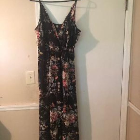 SHEIN CURVE FLORAL PRINT DRESS - Picture 1 of 5
